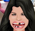 Selena Gomez Diş Bakımı 