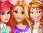 Disney Kızları Selfie